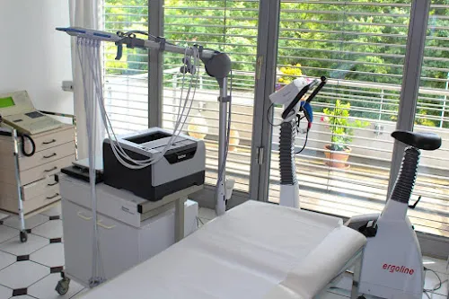 2 - Frau Ulrike Rottke