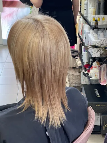 4 - Friends Hair & Beauty Salon