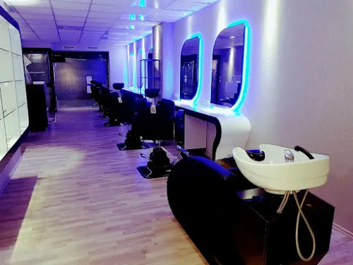 2 - Friends Hair Lounge