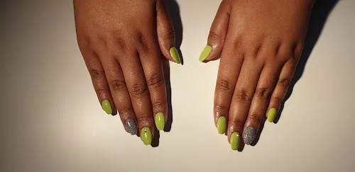 7 - Fringe Dwellers Hair Studio