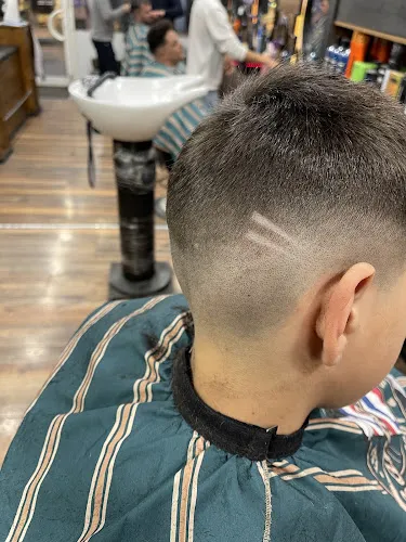 4 - Friseur & Barbier Phoenix