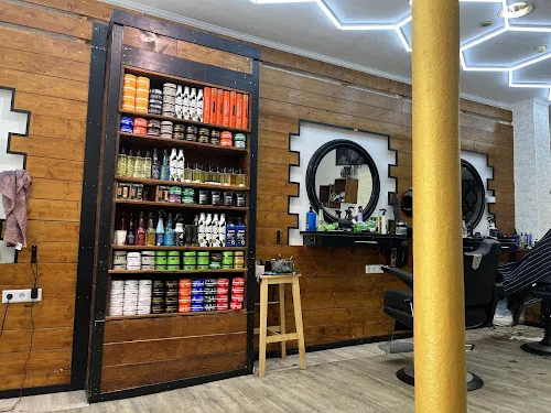 8 - Friseur & Barbier Phoenix