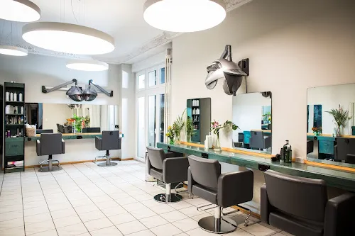 6 - Friseur Fiff