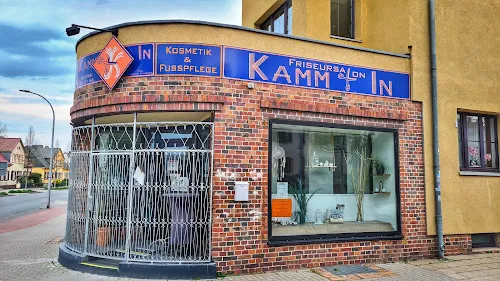 3 - Friseur/Kosmetiksalon Kamm-in