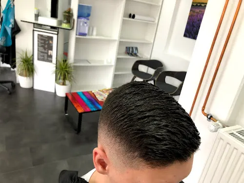 5 - Friseur Nauzad