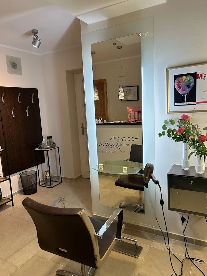 1 - Friseur Pamela Filz