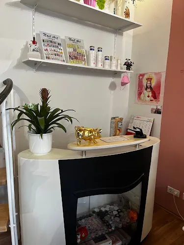 8 - Friseur Salon Am Steintor