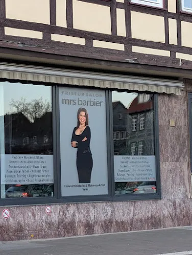 3 - Friseur Salon Mrs.Barbier Yeliz