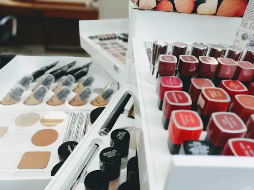 4 - Friseur Top Hair