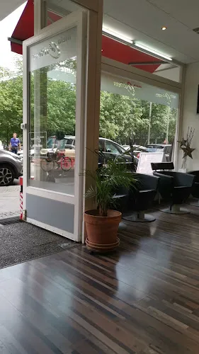 4 - Friseur Tümer BARBERSHOP