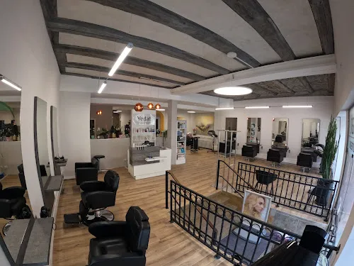 3 - Friseur Vedat