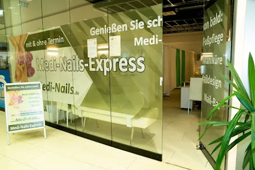 3 - Friseursalon Anton