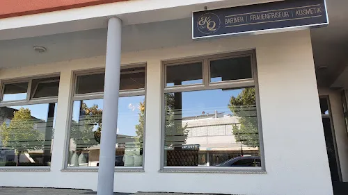 7 - Friseursalon Golden Scissor | Barbier - Kinder - Frauen