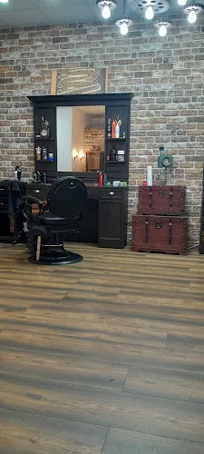 2 - Friseursalon Golden Scissor | Barbier - Kinder - Frauen