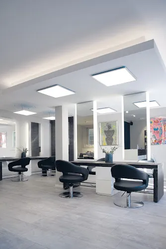 5 - Friseursalon Hairborn in Herborn