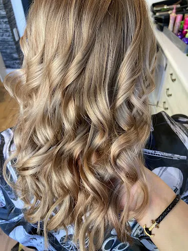 8 - Friseursalon Lüders