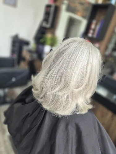 7 - FRISEURSALON MODI - Hermsdorf