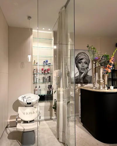 2 - Friseursalon Safe Cut