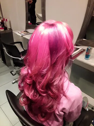 3 - Friseursalon Singer