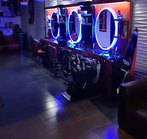 2 - Friseursalon TAMARA