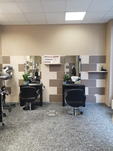 4 - Friseursalon Transparent