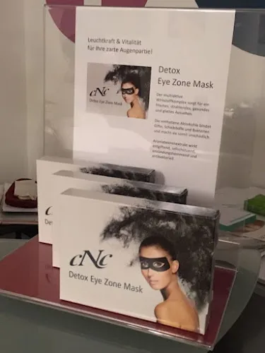 5 - FriseurStube Doro