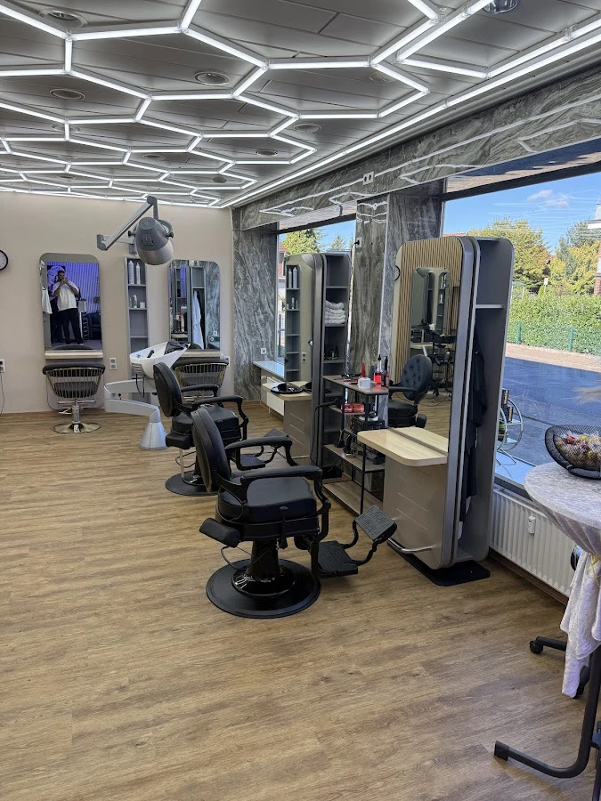 1 - Friseurstudio Baden