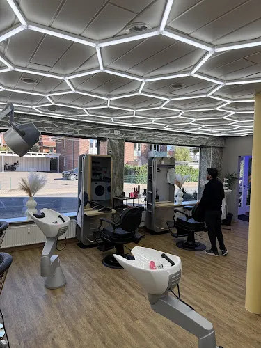 5 - Friseurstudio Baden