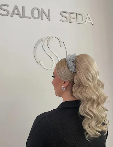 2 - Frisör Testabella