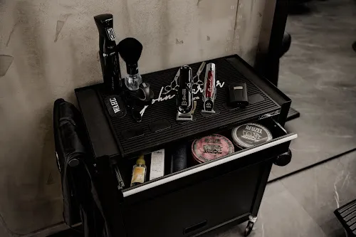 3 - Frisur Modern Style