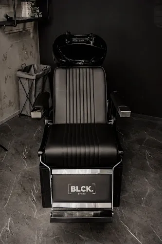 6 - Frisur Modern Style