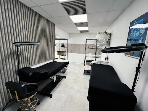 3 - Fryzjer Agnieszka Kańkowska Fryzjerstwo Damskie Męskie Dziecięce