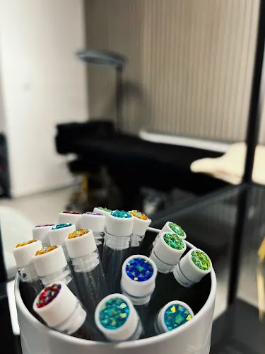 8 - Fryzjer Agnieszka Kańkowska Fryzjerstwo Damskie Męskie Dziecięce