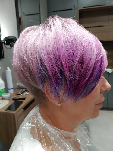 5 - FRYZJER MĘSKI 💈