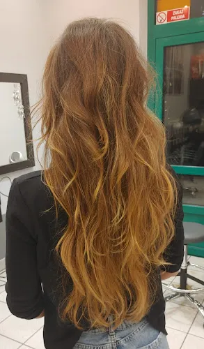 6 - FRYZJER MĘSKI 💈