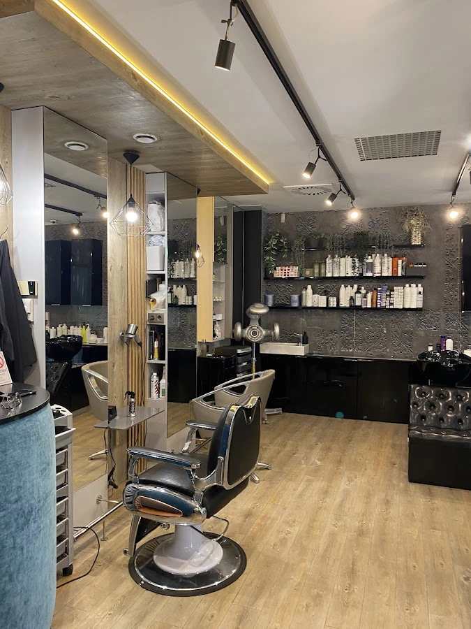 1 - Fryzjer Męski - Paweł Strama