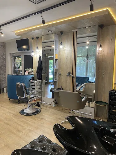 2 - Fryzjer Męski - Paweł Strama