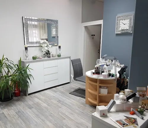 8 - Fußpflege - Sunny Feet