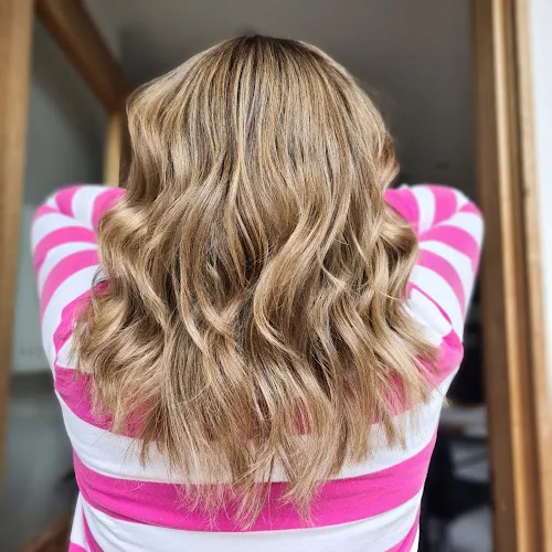 6 - Gabbis Hair & Beauty Group