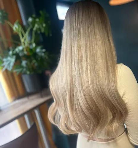 4 - Gayles Hair Salon