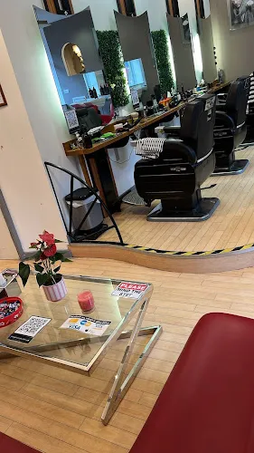 3 - Geezers Of Beaconsfield