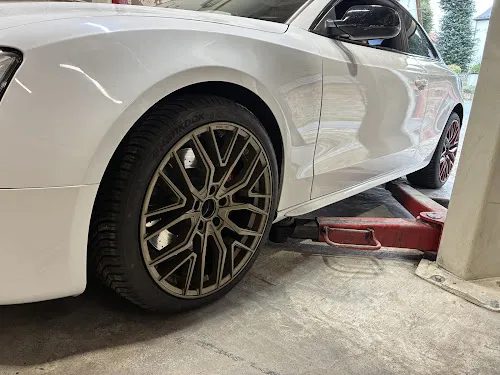 3 - Geisen Automobile