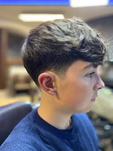 5 - GENTLEMAN SALON Ústí nad Labem / Barbershop & Pánské kadeřnictví