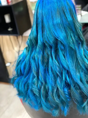 5 - Giselle Hair and Beauty