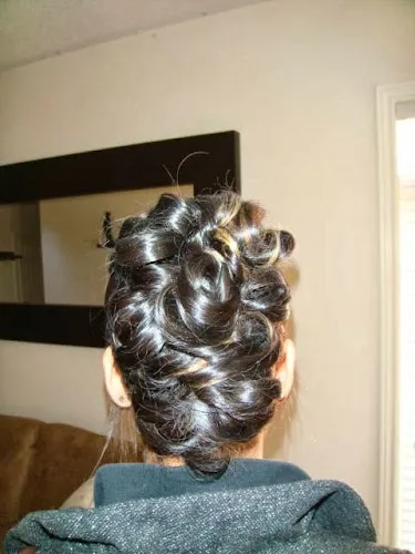 2 - GLAM Beauty Salon