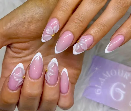 5 - Glamour Nails