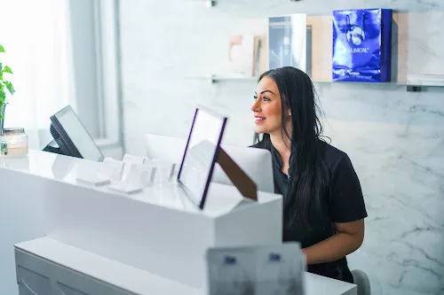 2 - Glendas Hair n Beauty Studio