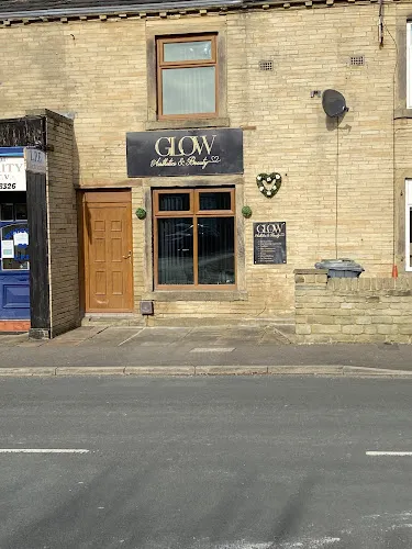 4 - Glow aesthetics and beauty