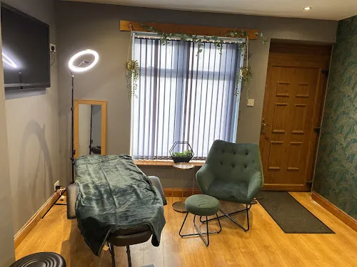 3 - Glow aesthetics and beauty