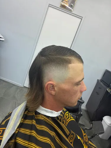 3 - Golden fade barber shop